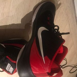 Nike Air Versatile Men Shoes